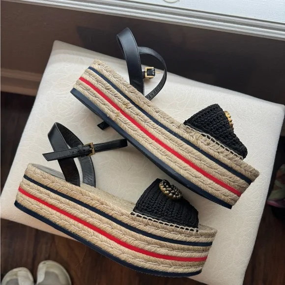 Gucci Black and Cream Espadrilles with GG Logo